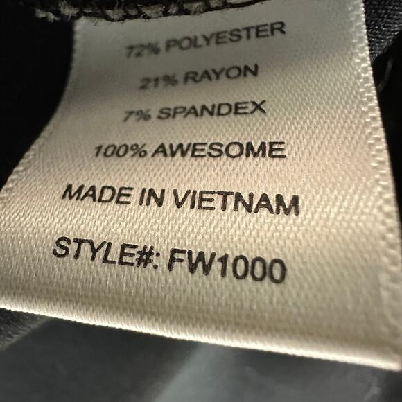 Figs Womens Technical Collection Short Sleeve Pullover V-Neck Black Scrub Top XS - Picture 9 of 10